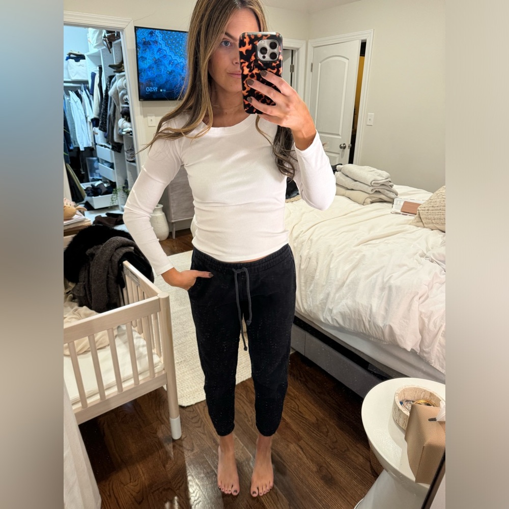 Aritzia TNA Perfect Sweatpants